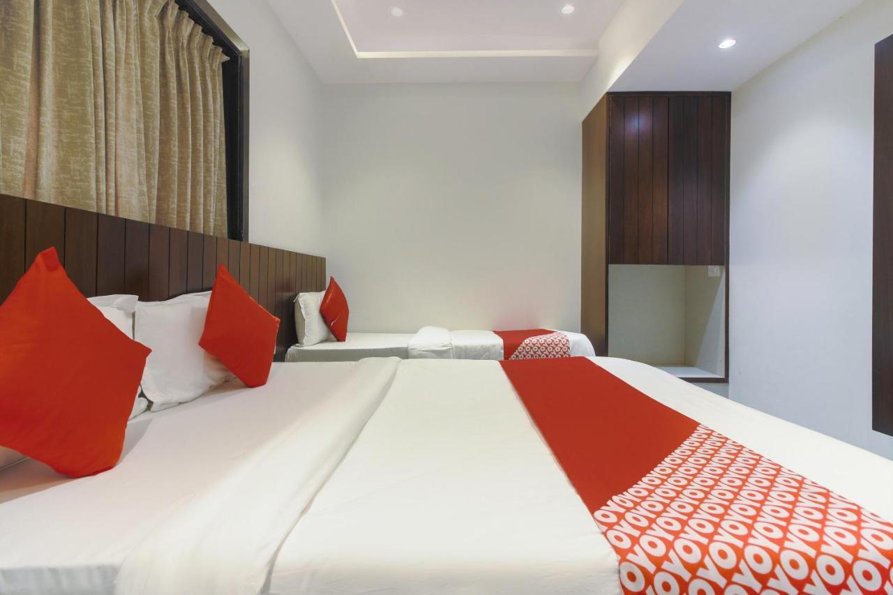 Flora Suites 3* Bombay